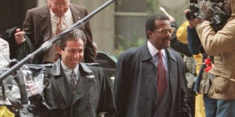 O.J. Simpson i Robert Kardashian - 1