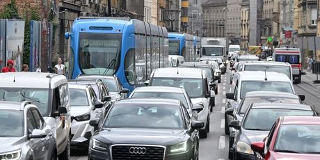 Zbog radova na cjevovodu u Ilici se stvaraju velike prometne gužve - 17