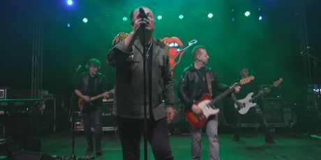 In Magazin: Prljavo kazalište - 1