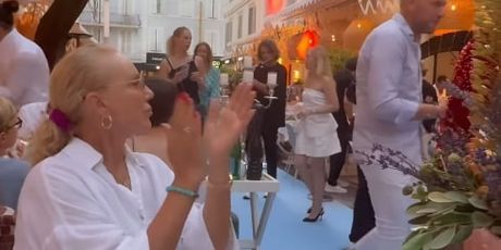 Lepa Brena - 1