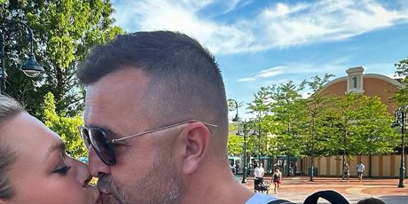 Sandra Elkasević u Disneylandu - 7