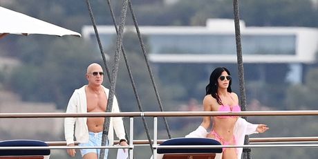 Jeff Bezos i Lauren Sanchez