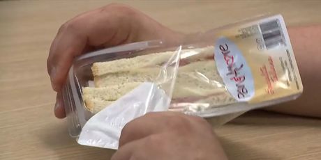 U Saboru se jede uvozni sendvič - 4