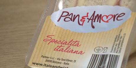 U Saboru se jede uvozni sendvič - 5