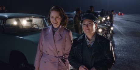 Alex Borstein - 1