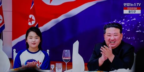 Kim Jong-un i Kim Ju-ae - 5