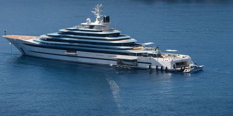 Jahta Kaos kod Dubrovnika