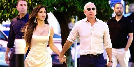 Jeff Bezos i Lauren Sanchez