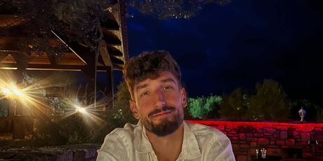 Domagoj Vuković - 4
