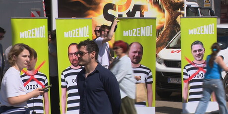 Inflacija pada, kritika raste