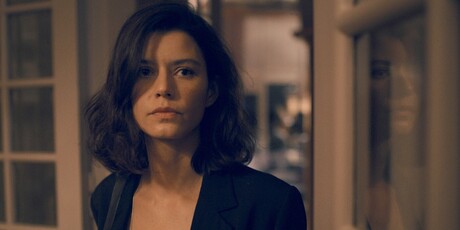 Beren Saat - 1