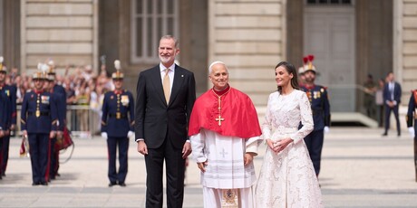 Papa Lav XIV., kralj Felipe VI., kraljica Letizia - 5