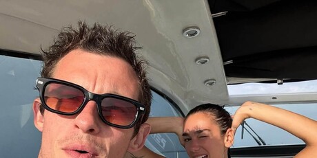 Dua Lipa i Callum Turner - 1
