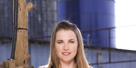 Lucy Lawless - 25