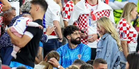 Vatreni s obitelji - 3