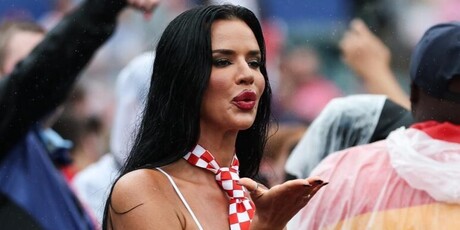 Ivana Knoll - 2