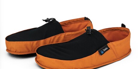 Zpacs Deluxe Camp Shoes iznimno su lagane i udobne za nošenje