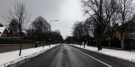 Ulica u Dublinu u kojoj je sve stalo zbog snijega (Foto: Čitatelj)