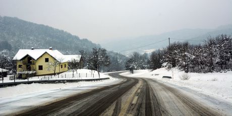 Zimski uvjeti na cestama (Foto: Pixell)
