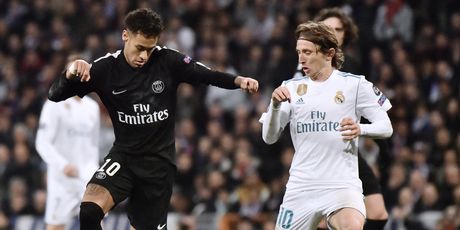 Neymar i Luka Modrić (Foto: AFP)