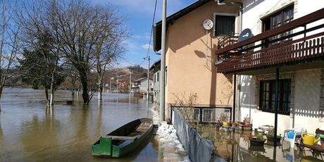 Poplave u Hrvatskoj Kostajnici (Foto: Dino Goleš/dnevnik.hr) - 1