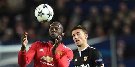 Romelu Lukaku protiv Seville (Foto: AFP)