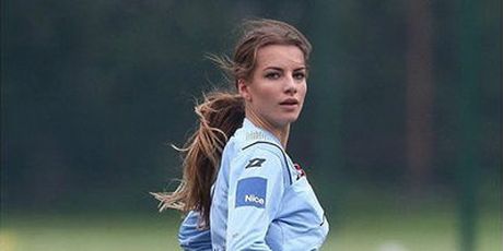 Karolina Bojar (Screenshot Twitter)