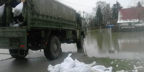 Poplava u mjestu Žažina (Foto: dnevnik.hr)