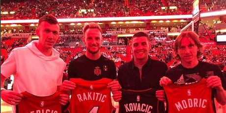 Vatreni na NBA utakmici (Foto: Instagram)