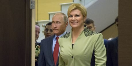 Kolinda Grabar-Kitarović i Vladimir Putin (Foto: AFP)