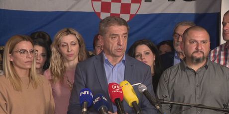 Konferencija za novinare Darka Milinovića nakon objave rezultata izbora u Lici (Foto: Dnevnik.hr)