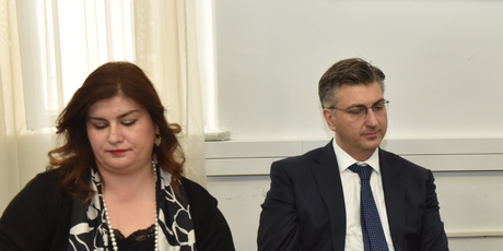 Premijer Andrej Plenković i ministrica Gabrijela Žalac (Foto: Pixell)