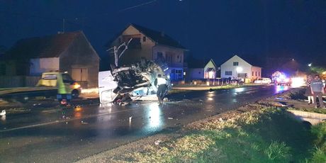 Teška prometna nesreća kod Nove Gradiške (Foto: Radiong.hr) - 2