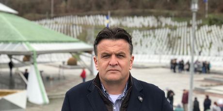 Andrija Jarak izvještava iz Srebrenice (Foto: Dnevnik.hr)