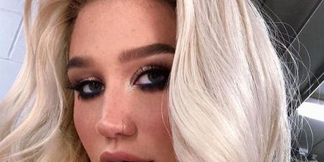 Kesha (Foto: Instagram)