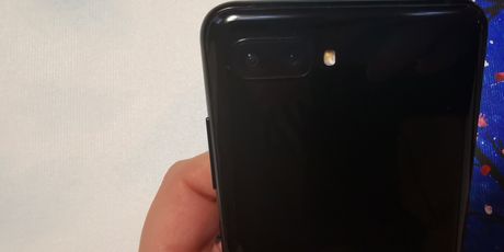 Samsung Z Flip - 4