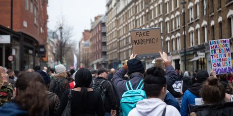 Prosvjed protiv mjera u Londonu - 24