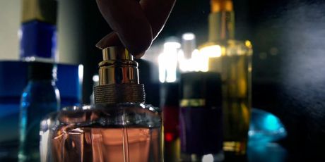 In Magazin: Poznati i parfemi u humanitarnom pohodu