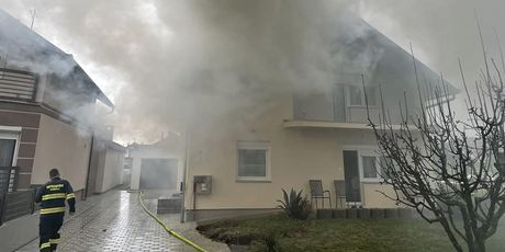 Vatrogasci gasili požar u Sibinju - 2