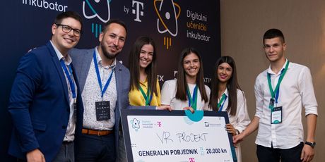 Digitalni inovacijski inkubator - 2