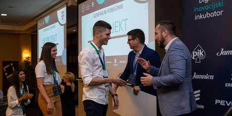 Digitalni inovacijski inkubator - 4