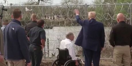 Trump izvrijeđao migrante na granici - 3