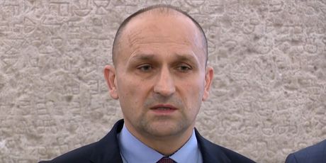Ivan Anušić, ministar obrane