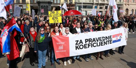 Prosvjed prosvjetara u Zagrebu - 5