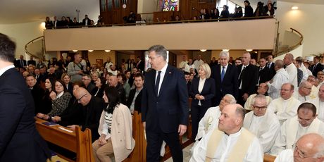 Premijer Andrej Plenković na Svetoj misi s obredom ređenja mons. Željka Majića za banjolučkog biskupa - 3