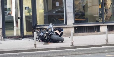Prometna nesreća, motociklist sletio s ceste - 3