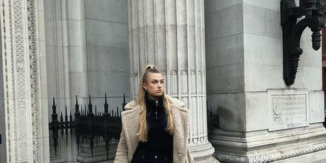 Zoe Bakalov - 1