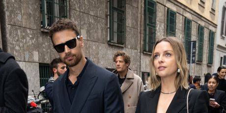 Theo James i Ruth Kearney