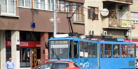 Sudar tramvaja i automobila u Zagrebu - 2