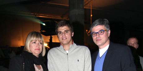 Aljoša Asanović sa suprugom Katarinom i sinom Antonijem, 2010. godina